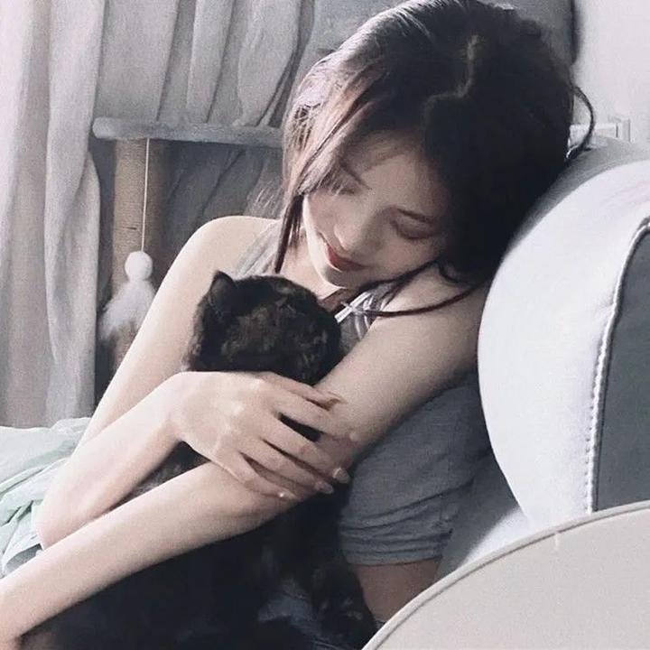 马卡龙少女